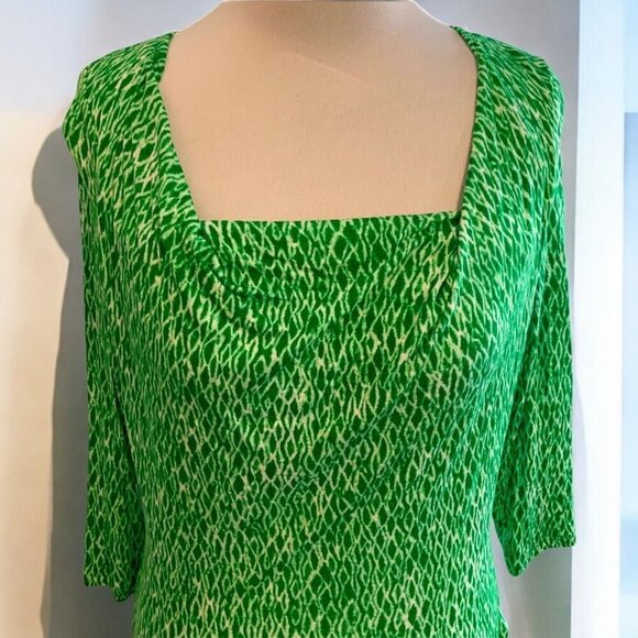 Michael Michael Kors quarter sleeve cowl neck green animal print tunic Small - Picture 3 of 10